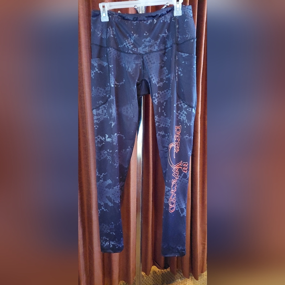 Reel Wicked Leggings